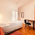 Pod Lipo 2* Ljubljana