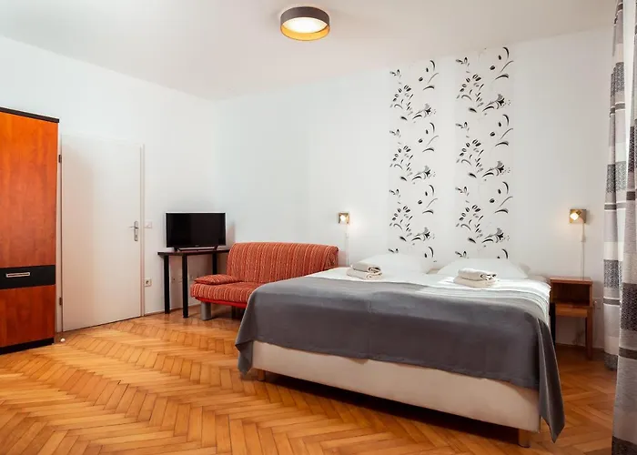 Pod Lipo Casa de hóspedes Liubliana