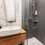 Pod Lipo Konukevi 2*