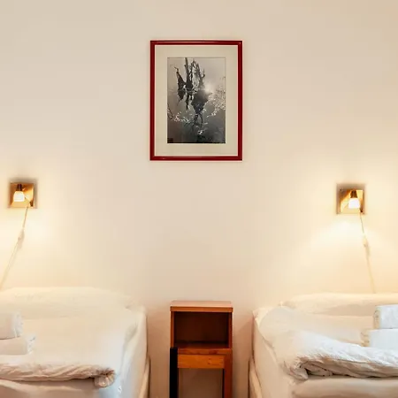 Pod Lipo Guest house 2*